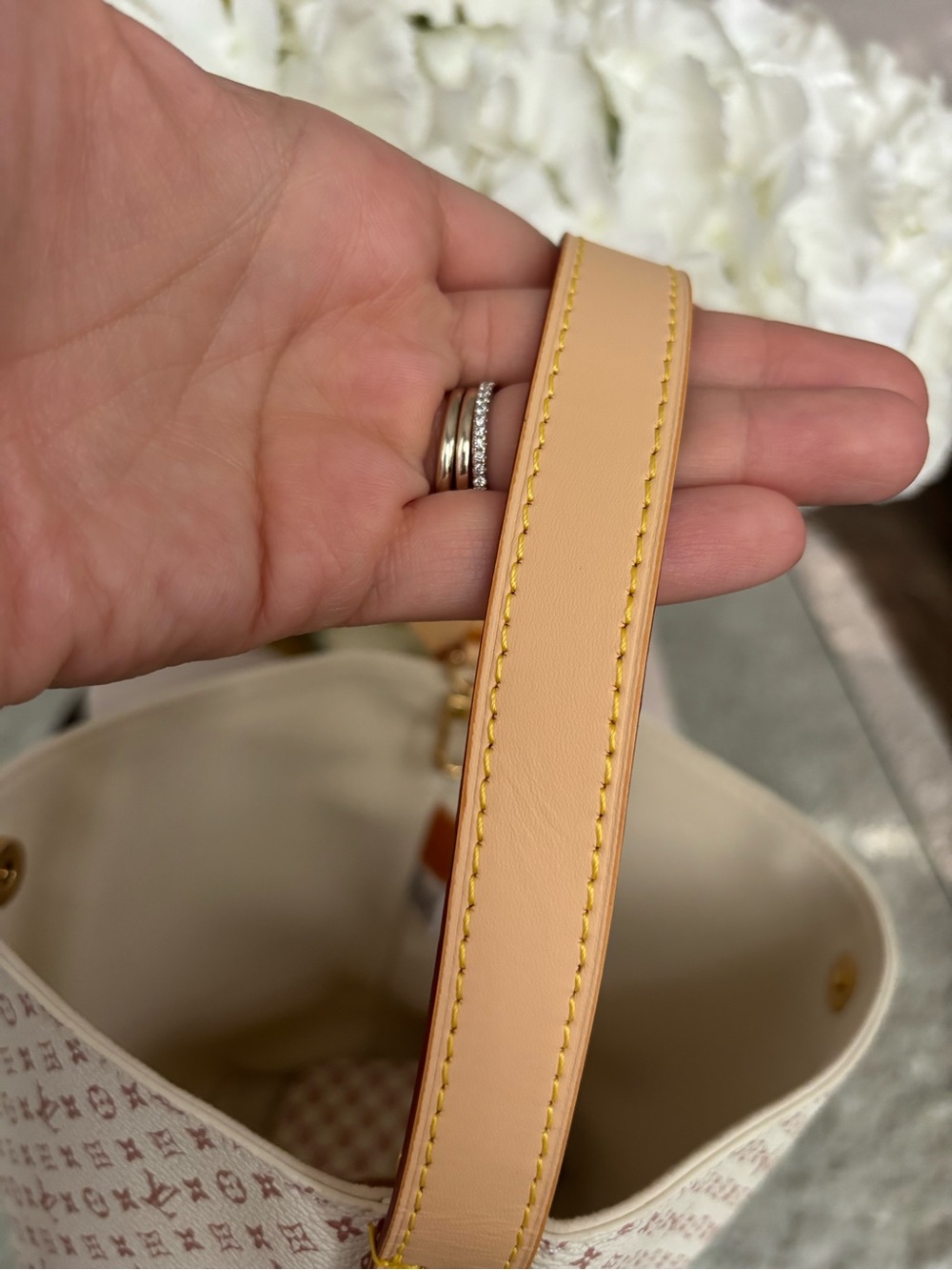L V Fashion Designer Inspired Luxury Monogram Bag - Picture 9 of 16